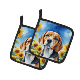 Beagle 6019 In Sunflowers Pair of Potholders