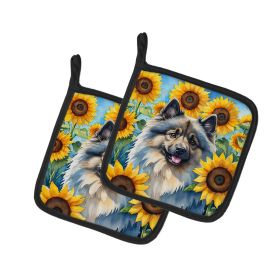 Keeshond in Sunflowers Pair of Potholders
