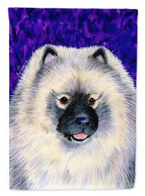 Keeshond 8 Garden Flag